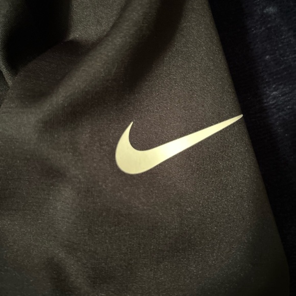 Nike Harvard Dri fit quarter zip jacket - Picture 4 of 5